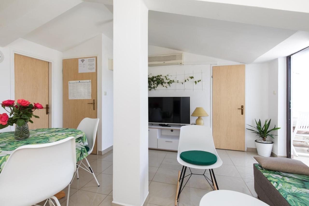 Apartment & Rooms Ivica Đảo Krk Ngoại thất bức ảnh