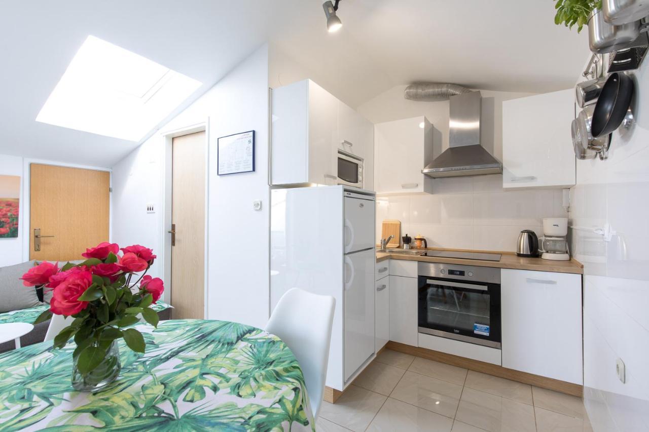 Apartment & Rooms Ivica Đảo Krk Ngoại thất bức ảnh