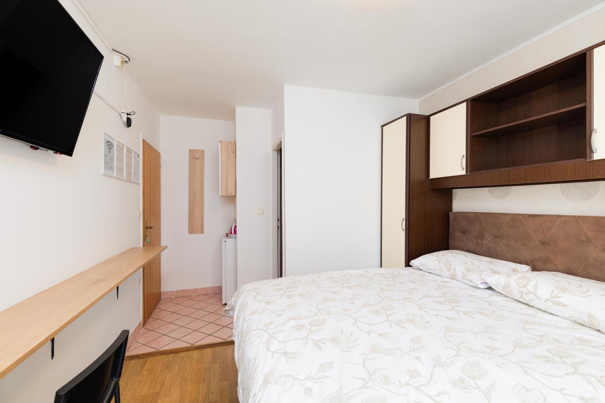 Apartment & Rooms Ivica Đảo Krk Ngoại thất bức ảnh