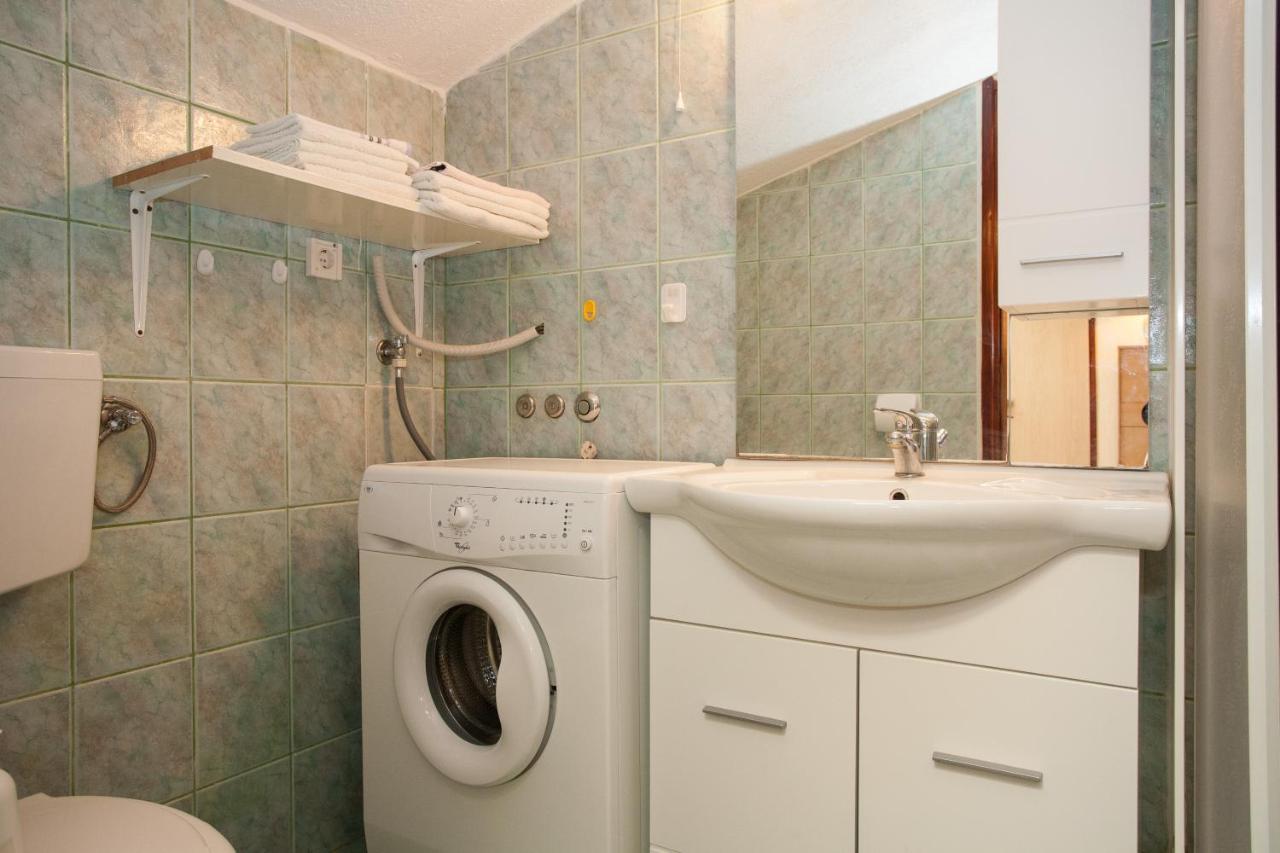 Apartment & Rooms Ivica Đảo Krk Ngoại thất bức ảnh